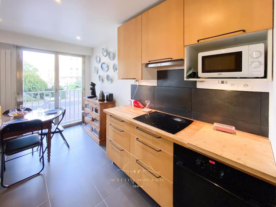 Appartement L'Archimede - Parking Prive à Versailles Extérieur photo